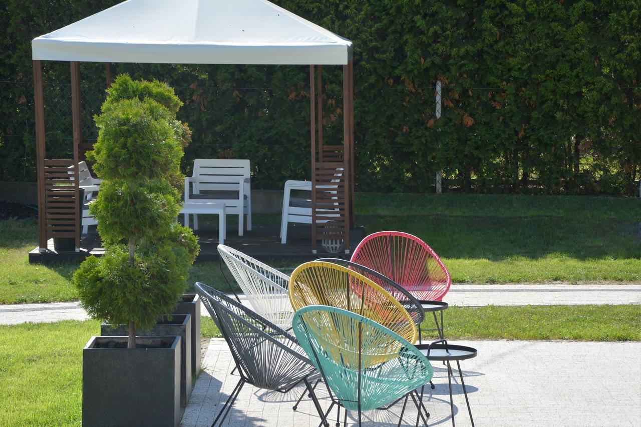 Willa Magnolia - Apartamenty I Pokoje - Rowery, Pokoj Zabaw, Kawa Z Ekspresu Jantar Dış mekan fotoğraf